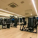 Apartamento moderno em condomínio com infraestrutura de clube CA14I